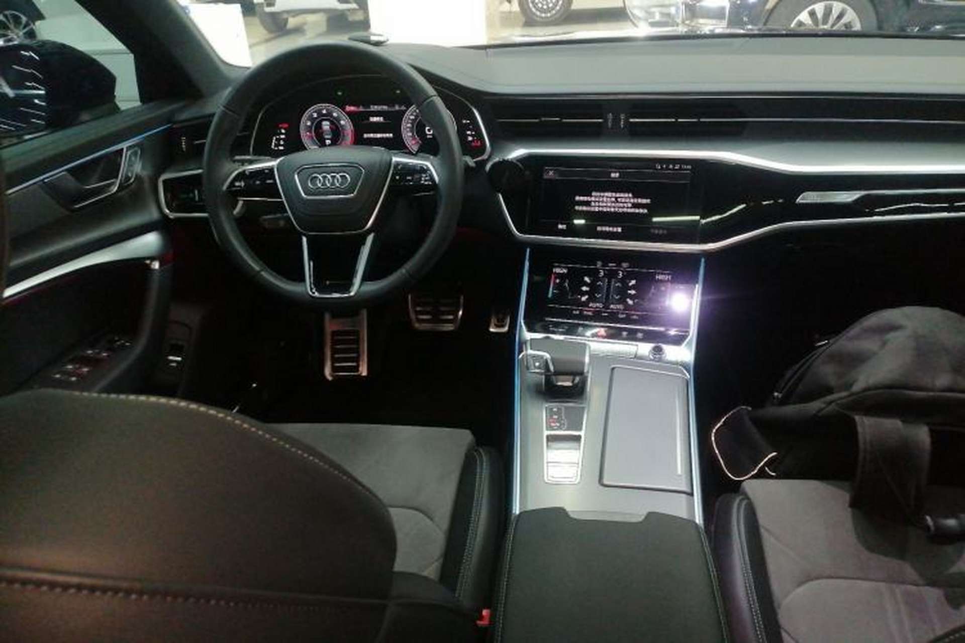 Used Audi A6L 2024 45 TFSI Prestige Dynamic Edition Steering Wheel