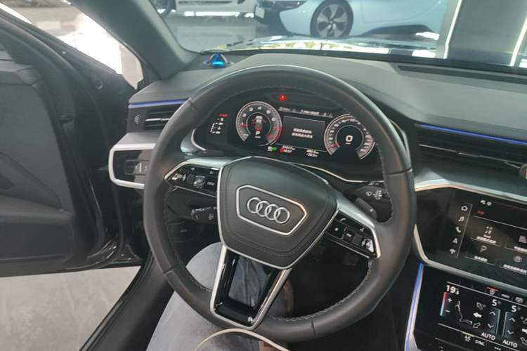 Used Audi A6L 2024 45 TFSI Prestige Dynamic Edition Steering Wheel