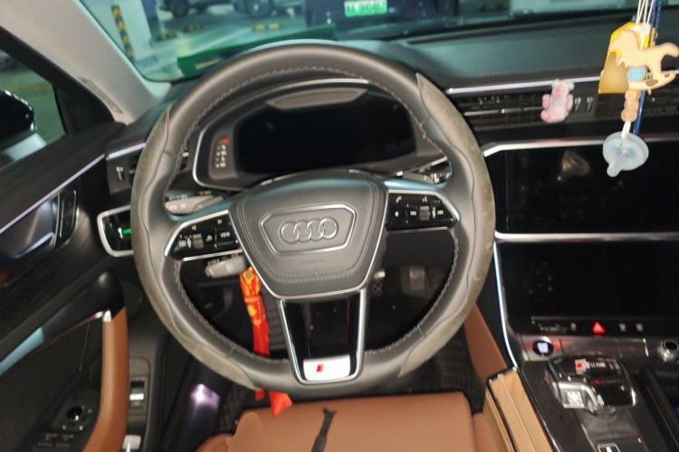 Used Audi A6L 2024 45 TFSI Prestige Dynamic Edition Steering Wheel