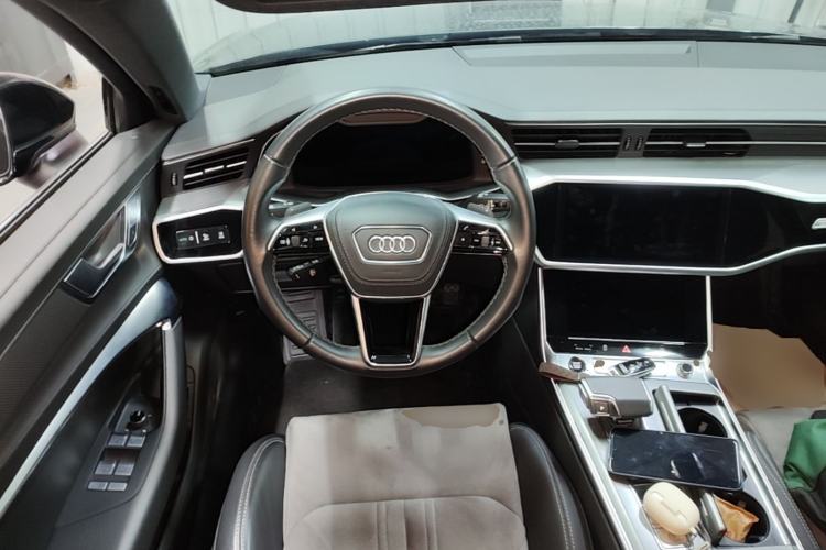 Used Audi A6L 2024 40 TFSI Luxury Dynamic Edition Steering Wheel
