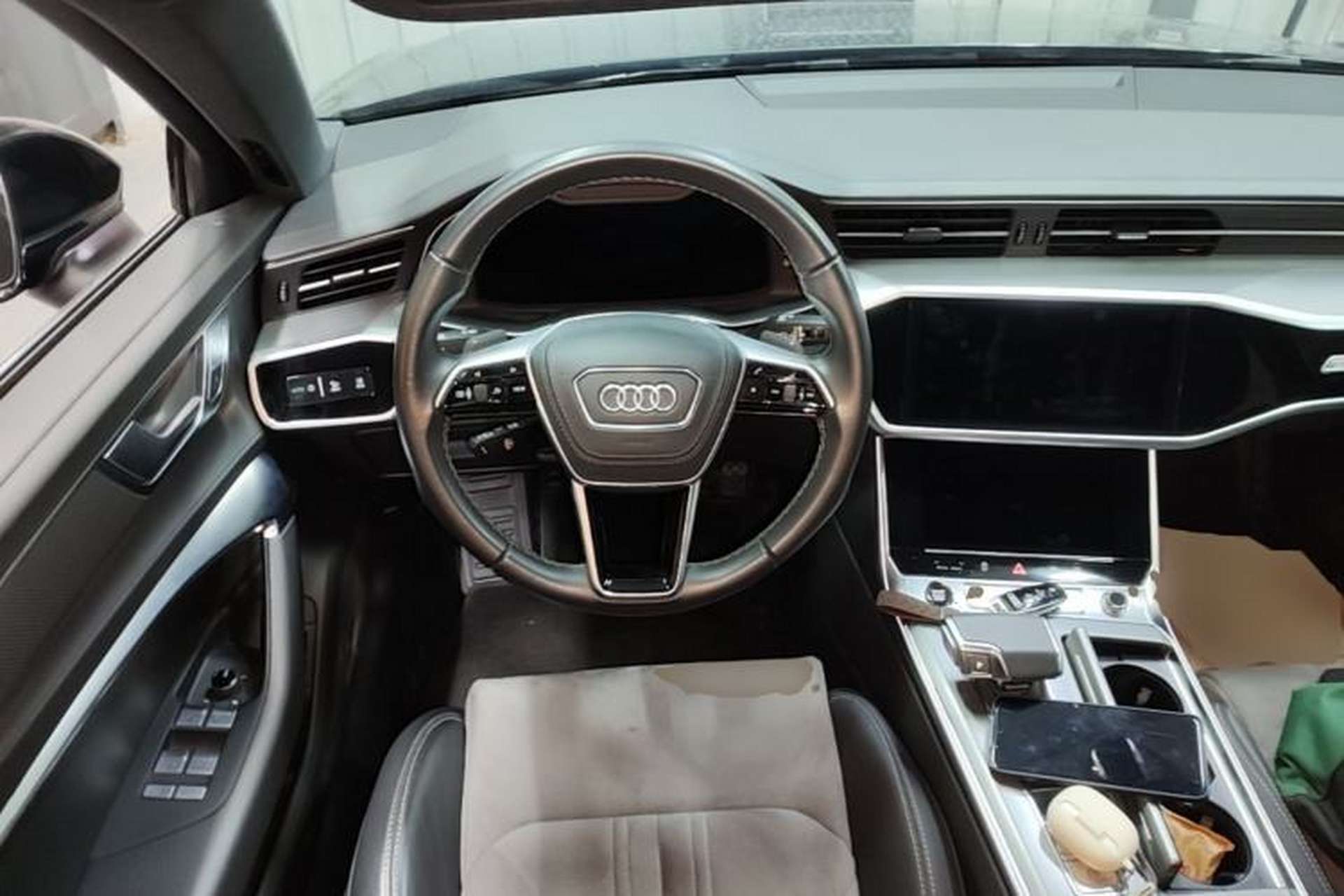 Used Audi A6L 2024 40 TFSI Luxury Dynamic Edition Steering Wheel