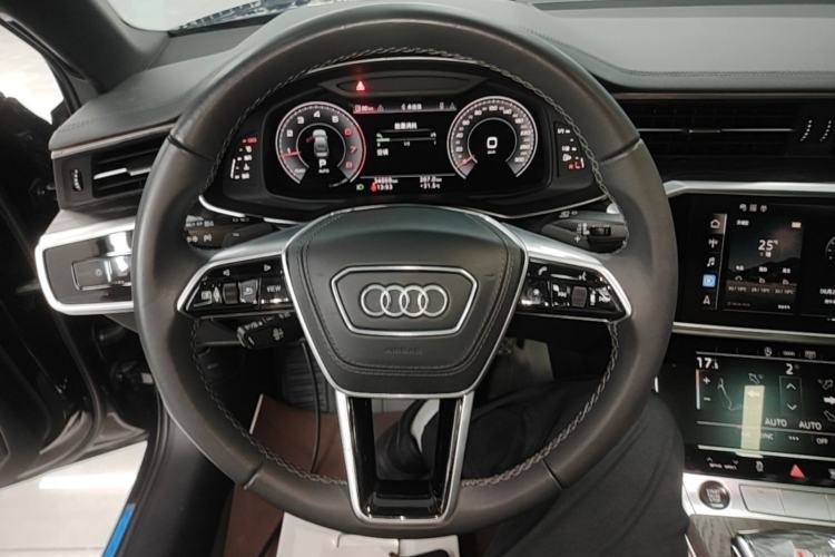Used Audi A6L 2024 40 TFSI Luxury Dynamic Edition Steering Wheel