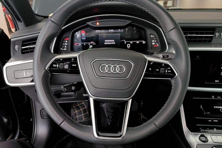 Used Audi A6L 2024 45 TFSI Prestige Dynamic Edition Steering Wheel