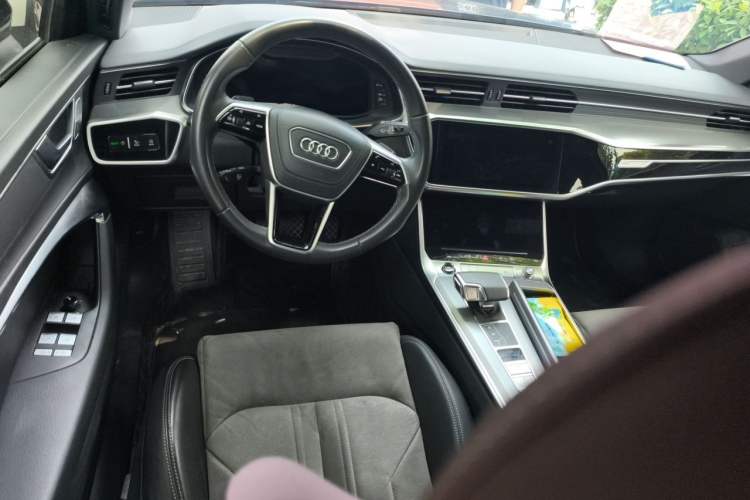 Used Audi A6L 2024 40 TFSI Luxury Dynamic Edition Steering Wheel