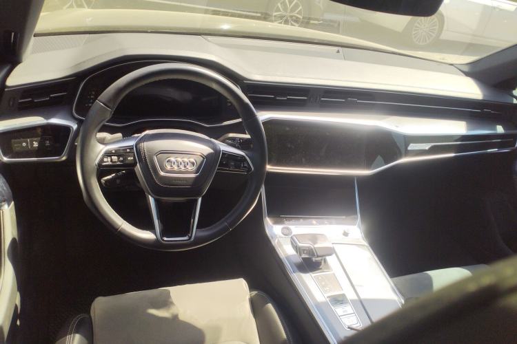 Used Audi A6L 2024 40 TFSI Luxury Dynamic Edition Steering Wheel