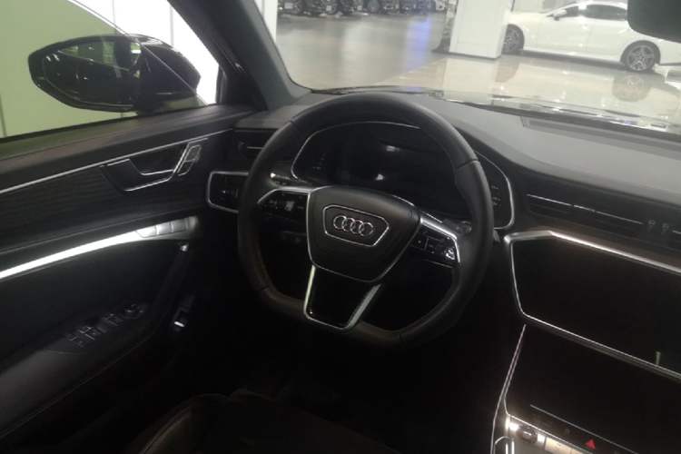 Used Audi A6L 2024 55 TFSI quattro Prestige Dynamic Edition Steering Wheel