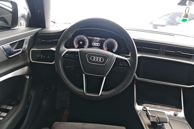 Used Audi A6L 2024 45 TFSI Prestige Dynamic Edition Steering Wheel