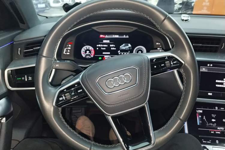 Used Audi A6L 2024 40 TFSI Luxury Dynamic Edition Steering Wheel