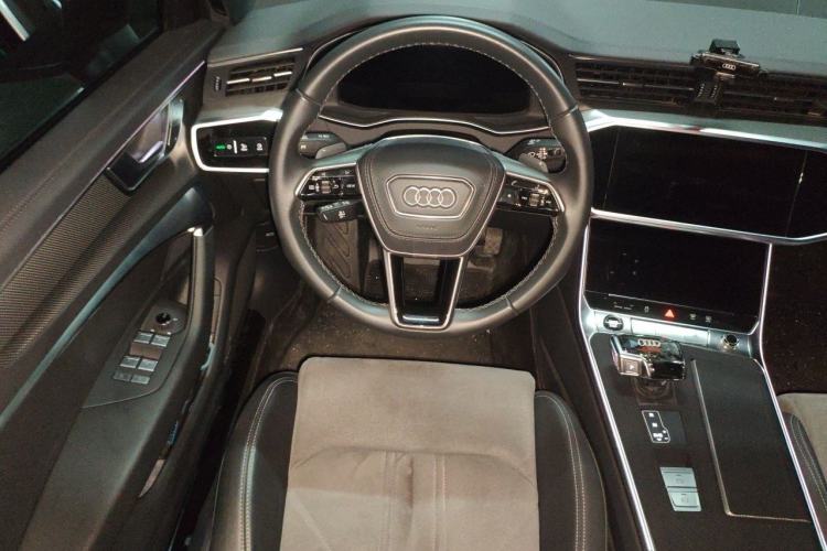 Used Audi A6L 2024 40 TFSI Luxury Dynamic Edition Steering Wheel