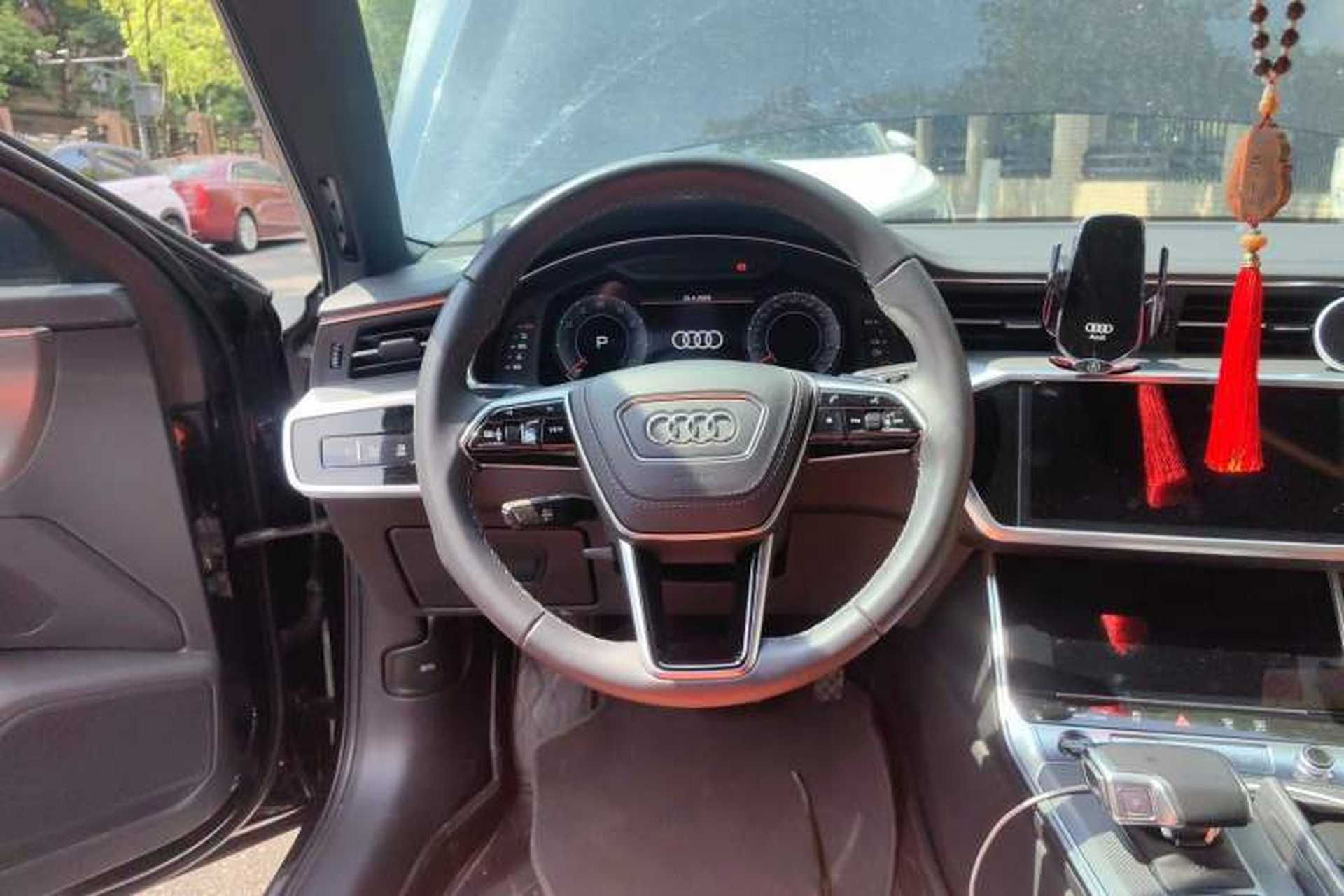 Used Audi A6L 2024 40 TFSI Luxury Dynamic Edition Steering Wheel