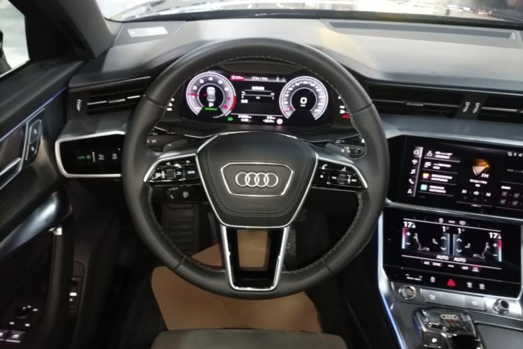 Used Audi A6L 2024 45 TFSI Prestige Dynamic Edition Steering Wheel