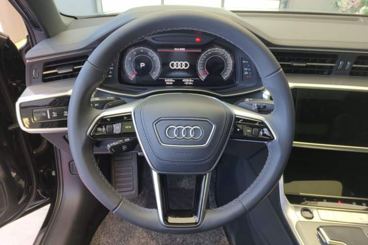 Used Audi A6L 2024 45 TFSI Prestige Dynamic Edition Steering Wheel