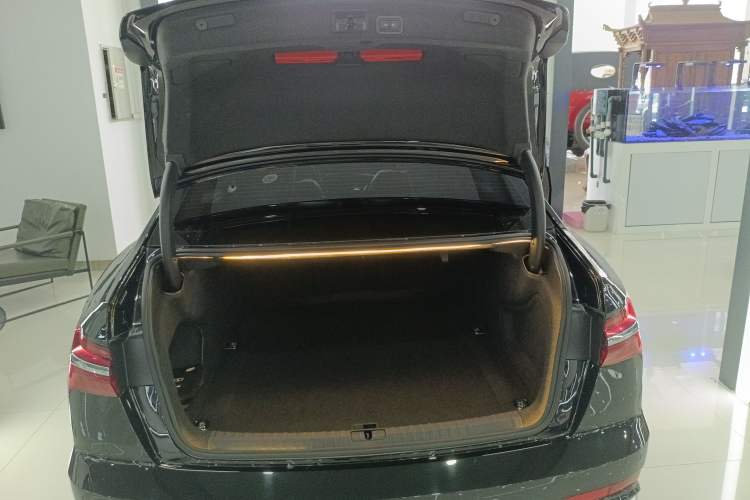 Used Audi A6L 2024 45 TFSI Prestige Dynamic Edition Trunk