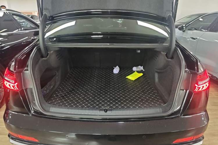Used Audi A6L 2024 45 TFSI quattro Prestige Dynamic Edition Trunk