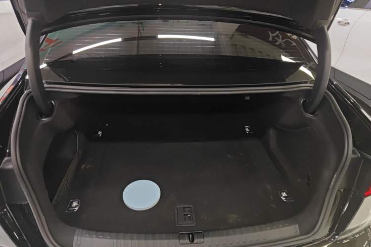 Used Audi A6L 2024 40 TFSI Luxury Dynamic Edition Trunk