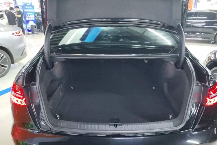 Used Audi A6L 2024 40 TFSI Luxury Dynamic Edition Trunk