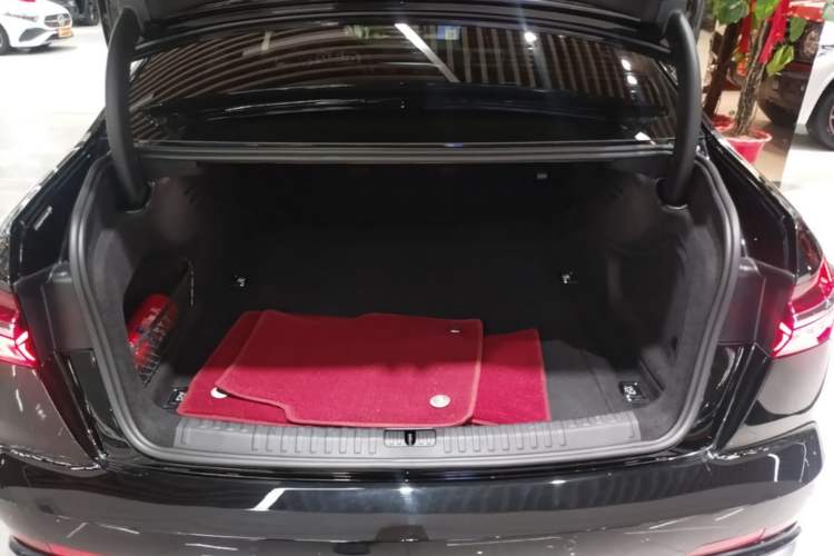 Used Audi A6L 2024 45 TFSI Prestige Dynamic Edition Trunk