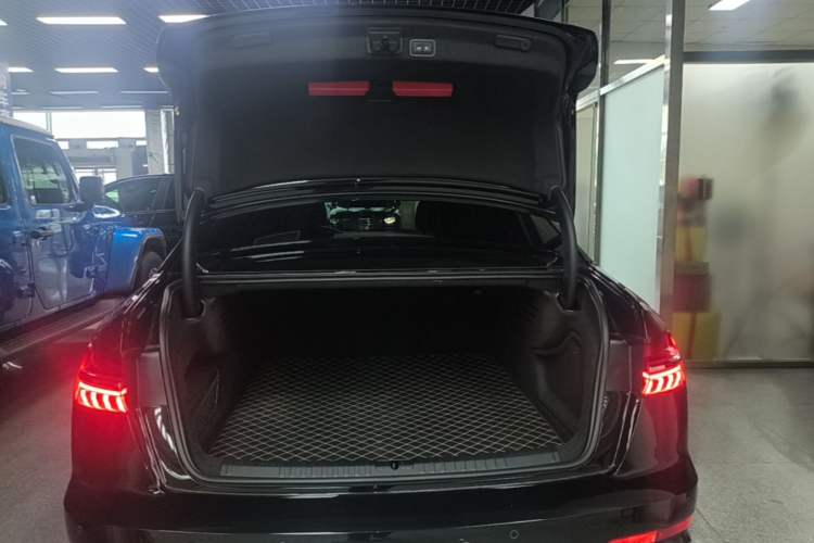 Used Audi A6L 2024 45 TFSI quattro Prestige Dynamic Edition Trunk