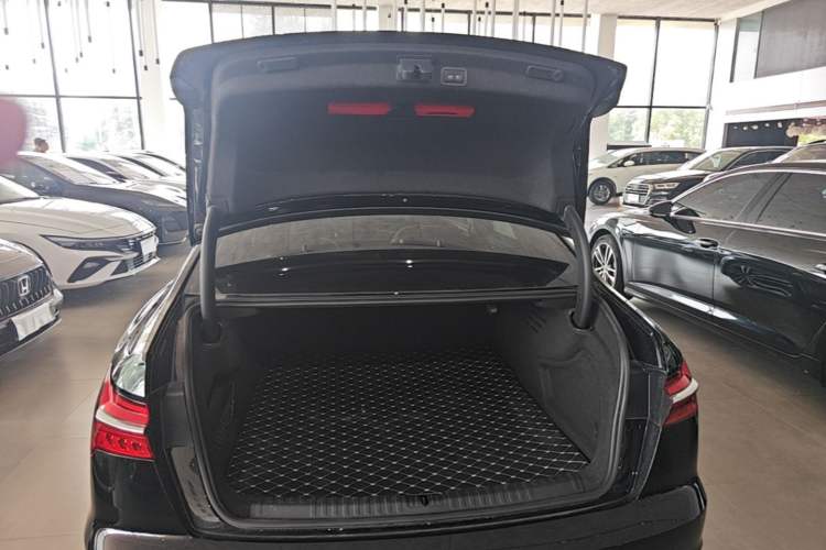 Used Audi A6L 2024 45 TFSI Prestige Elegant Edition Trunk