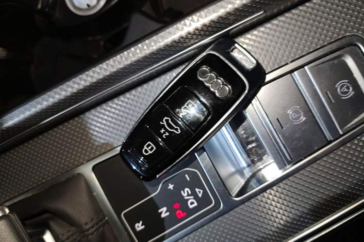 Used Audi A6L 2024 45 TFSI Prestige Dynamic Edition Vehicle Key