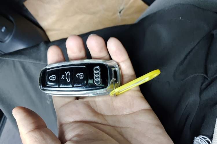 Used Audi A6L 2024 45 TFSI Prestige Dynamic Edition Vehicle Key