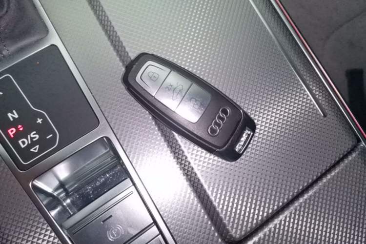 Used Audi A6L 2024 45 TFSI Prestige Dynamic Edition Vehicle Key