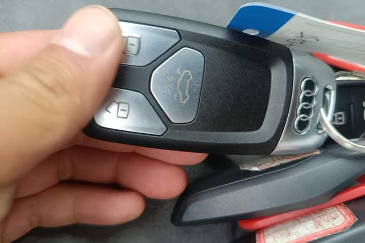 Used Audi A6L 2024 40 TFSI Luxury Dynamic Edition Vehicle Key