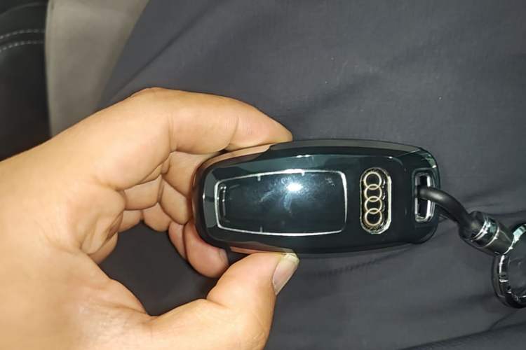 Used Audi A6L 2024 45 TFSI Prestige Dynamic Edition Vehicle Key