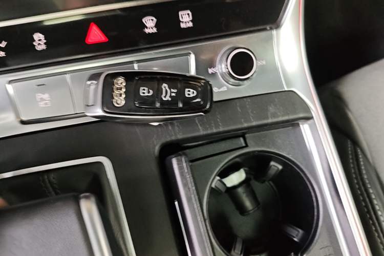 Used Audi A6L 2024 45 TFSI quattro Prestige Dynamic Edition Vehicle Key