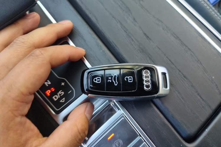 Used Audi A6L 2024 45 TFSI quattro Prestige Dynamic Edition Vehicle Key