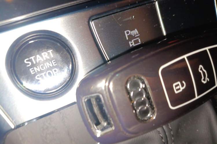 Used Audi A6L 2024 45 TFSI quattro Prestige Dynamic Edition Vehicle Key