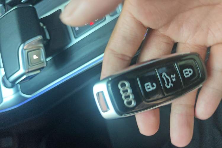 Used Audi A6L 2024 55 TFSI quattro Prestige Dynamic Edition Vehicle Key