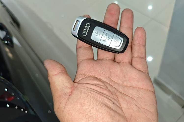 Used Audi A6L 2024 45 TFSI quattro Prestige Dynamic Edition Vehicle Key