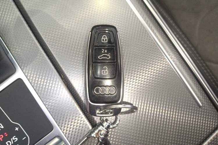 Used Audi A6L 2024 45 TFSI Prestige Dynamic Edition Vehicle Key