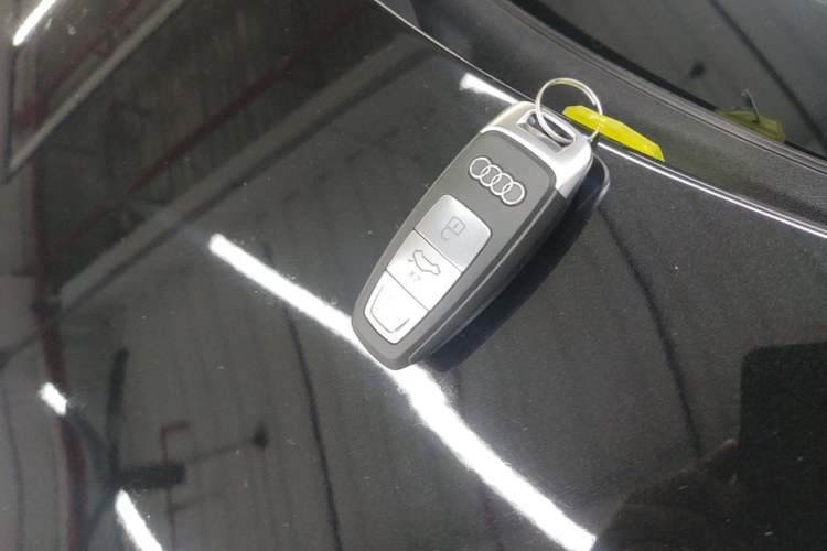Used Audi A6L 2024 45 TFSI quattro Prestige Elegant Edition Vehicle Key