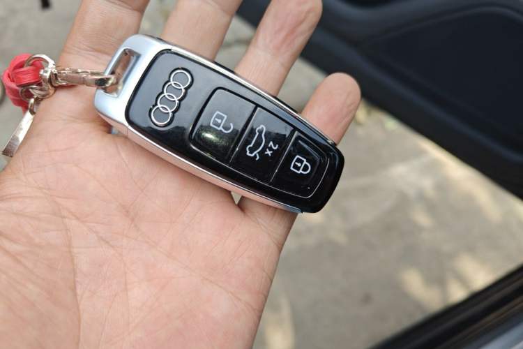 Used Audi A6L 2024 45 TFSI Prestige Dynamic Edition Vehicle Key