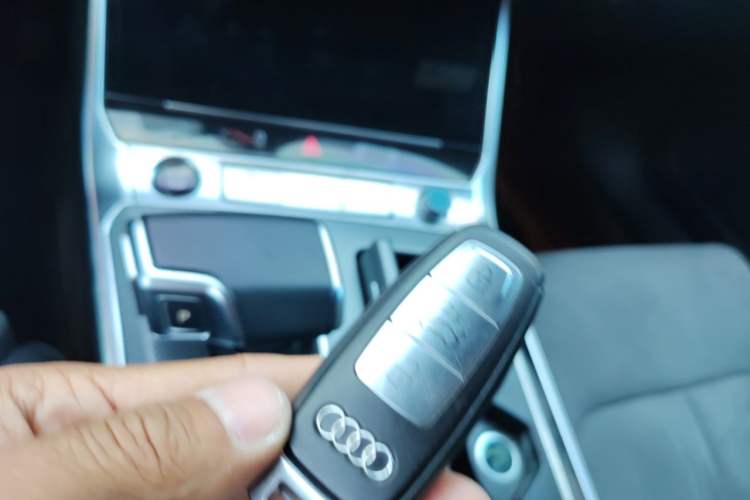 Used Audi A6L 2024 40 TFSI Luxury Dynamic Edition Vehicle Key