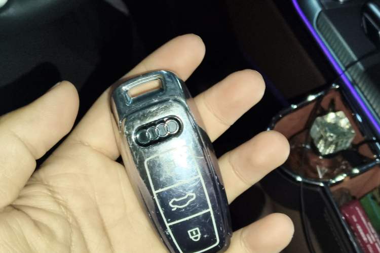 Used Audi A6L 2024 45 TFSI Prestige Elegant Edition Vehicle Key