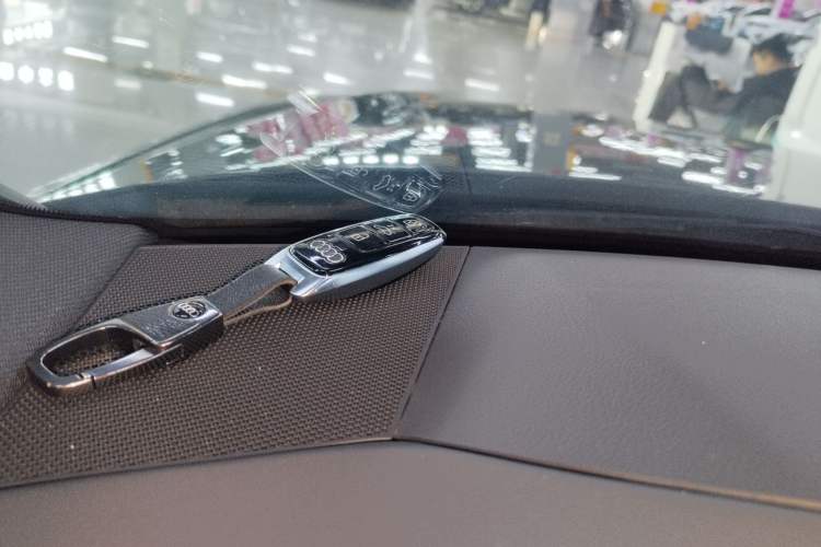 Used Audi A6L 2024 45 TFSI Prestige Dynamic Edition Vehicle Key