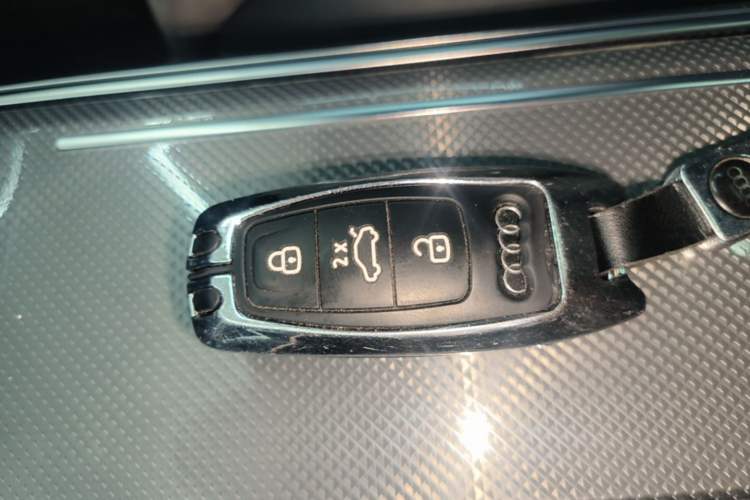 Used Audi A6L 2024 45 TFSI Prestige Dynamic Edition Vehicle Key