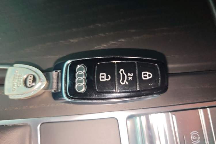 Used Audi A6L 2024 45 TFSI quattro Prestige Dynamic Edition Vehicle Key