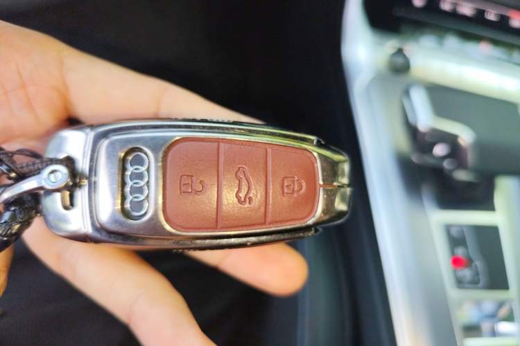 Used Audi A6L 2024 45 TFSI Prestige Dynamic Edition Vehicle Key