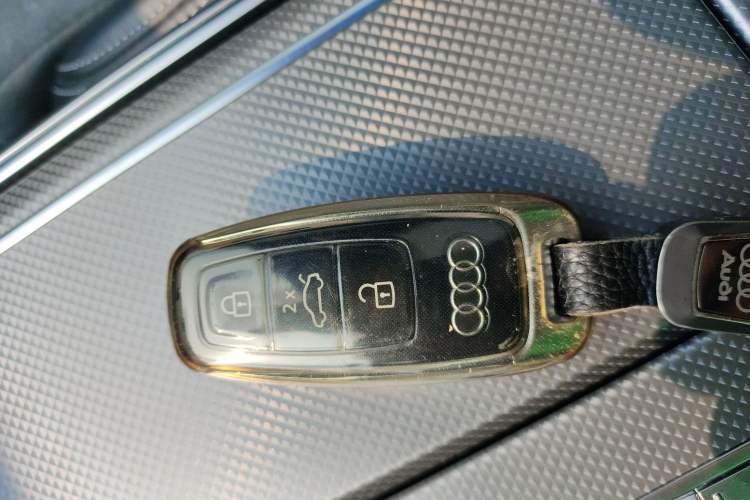 Used Audi A6L 2024 45 TFSI Prestige Dynamic Edition Vehicle Key