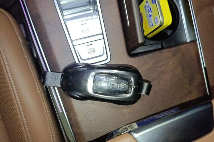 Used Audi A6L 2024 45 TFSI quattro Prestige Dynamic Edition Vehicle Key