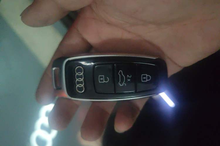 Used Audi A6L 2024 45 TFSI Prestige Dynamic Edition Vehicle Key