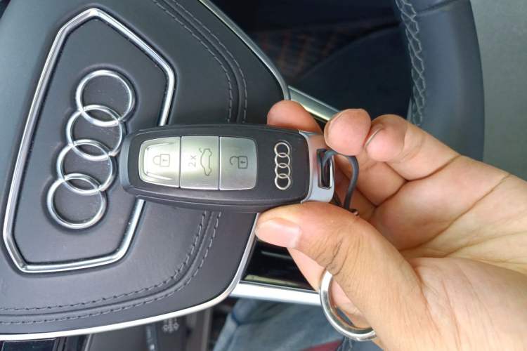 Used Audi A6L 2024 45 TFSI Prestige Dynamic Edition Vehicle Key