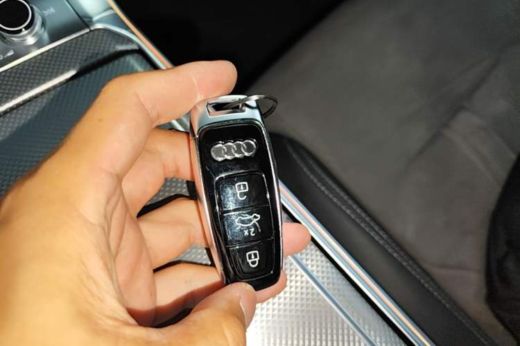 Used Audi A6L 2024 45 TFSI Prestige Dynamic Edition Vehicle Key