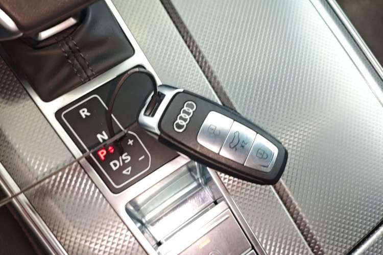 Used Audi A6L 2024 45 TFSI Prestige Dynamic Edition Vehicle Key