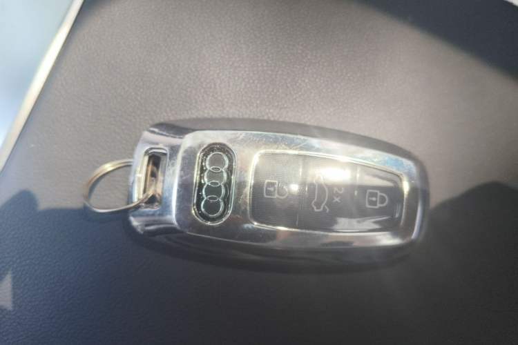 Used Audi A6L 2024 45 TFSI quattro Prestige Dynamic Edition Vehicle Key
