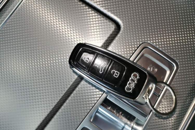Used Audi A6L 2024 45 TFSI Prestige Dynamic Edition Vehicle Key